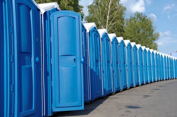 Best Portable toilet rental cost  in Fort Dick, CA